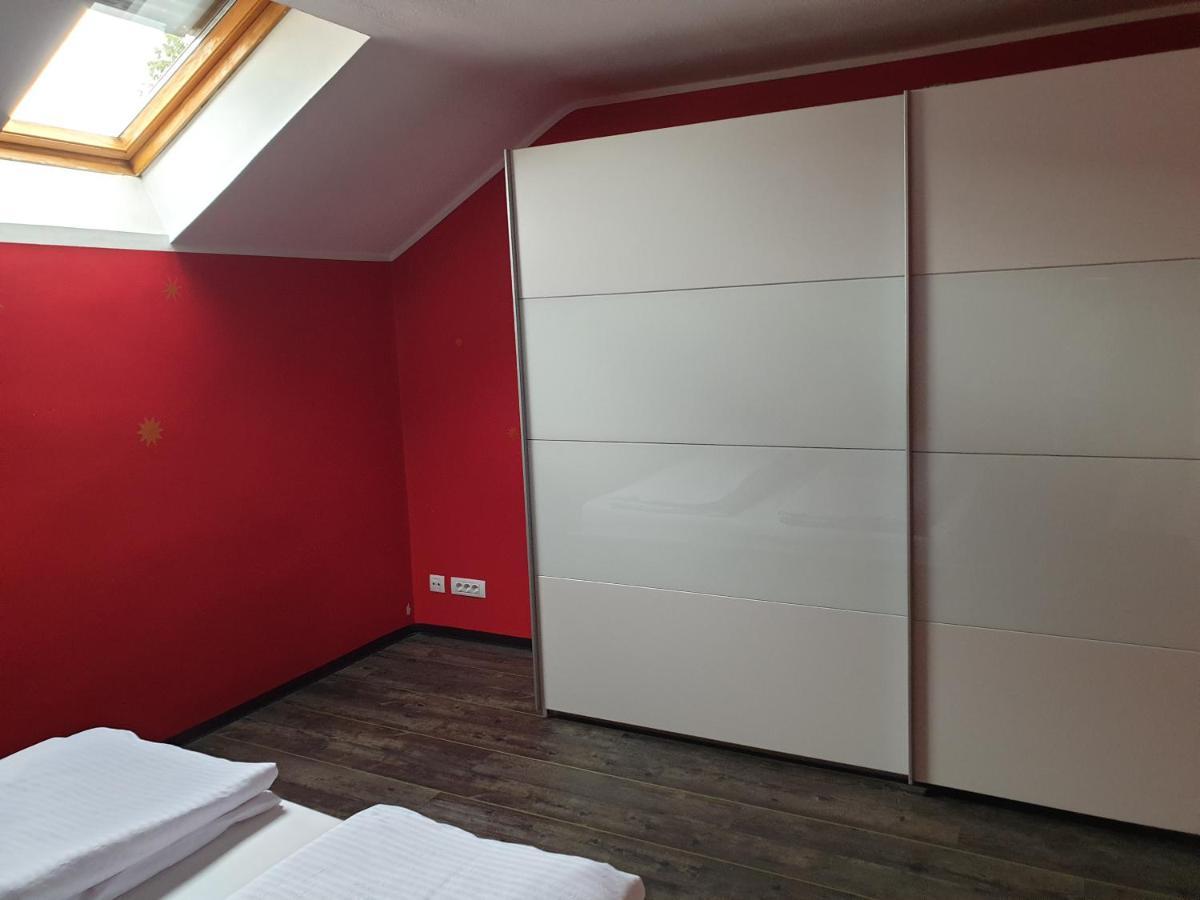 Hisa Bizjak Kranj Esterno foto